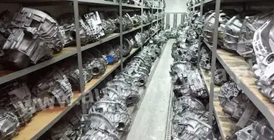 Magazyn skrzyń biegów – ponad 1000 różnych modeli dostępnych od ręki